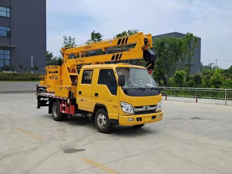 福田13米高空作業(yè)車(chē)